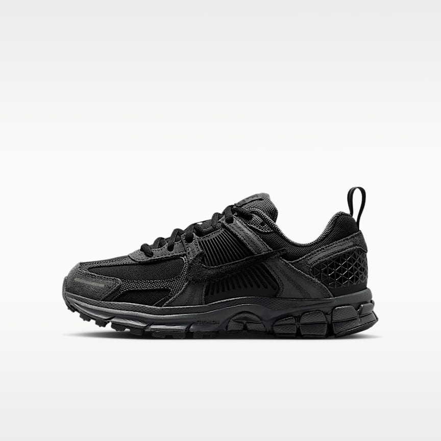 Nike V5 RNR Younger Kids' Shoes. Nike RO